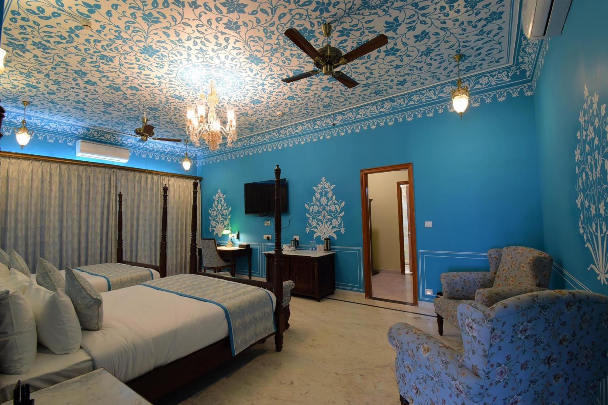 ยูเมด ฟาร์ม รีสอร์ต- อะเลกาซี วินเทจ สเตย์ อิน ชัยปุระ Hotel ภายนอก รูปภาพ