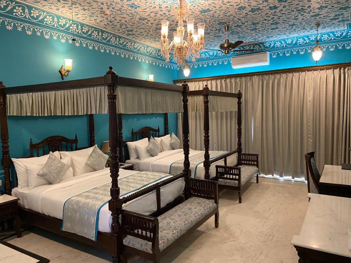 ยูเมด ฟาร์ม รีสอร์ต- อะเลกาซี วินเทจ สเตย์ อิน ชัยปุระ Hotel ภายนอก รูปภาพ